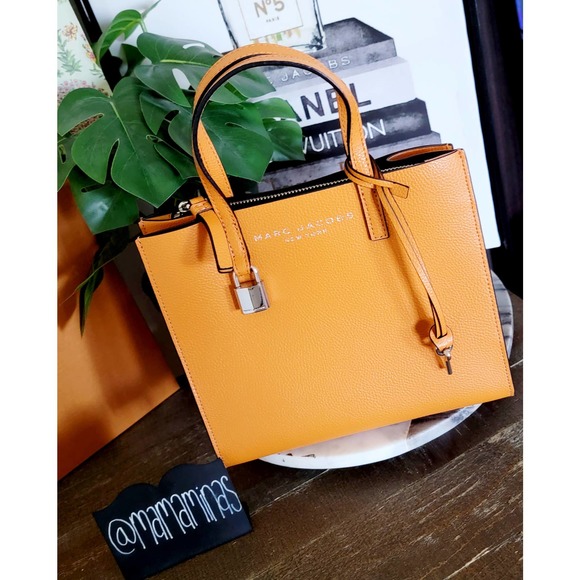 Marc Jacobs Handbags - Marc Jacobs Mini Tote